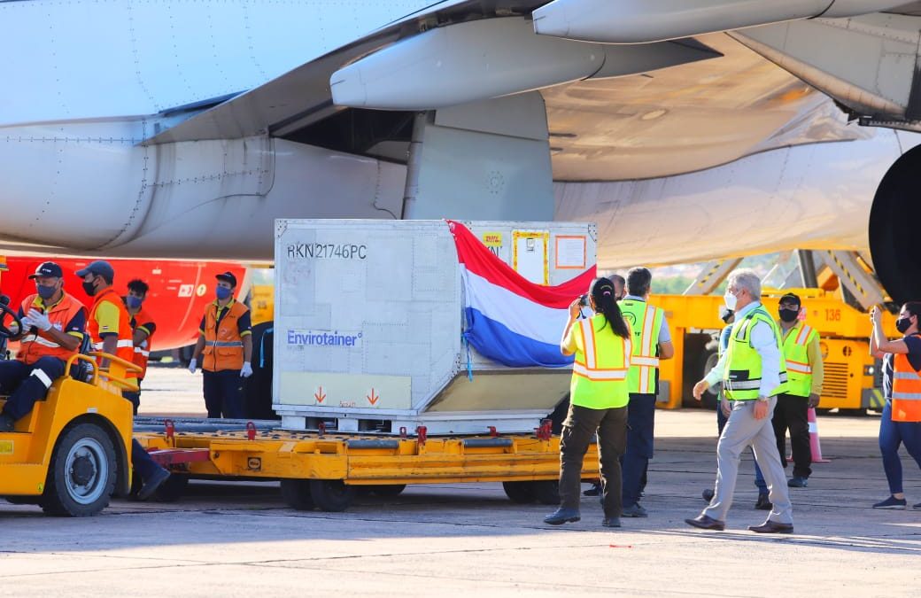 Covid-19: Anuncian llegada de vacunas donadas por la India y Qatar