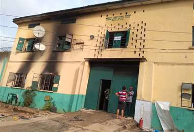 Más de 1.800 presos se fugaron de una prisión en Nigeria