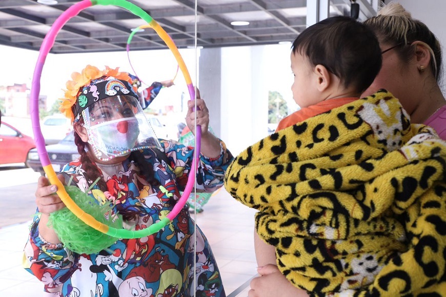 Payasonrisas: creativas dosis de alegría para aliviar el dolor