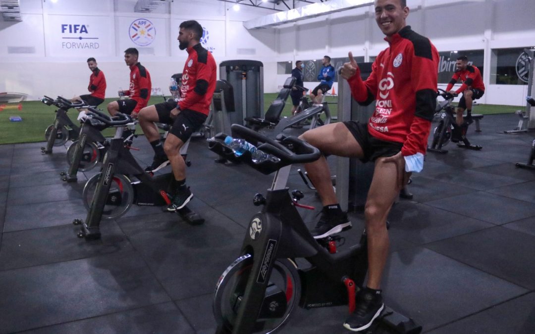 Tras su primera victoria en la Copa América, la Albirroja volvió a entrenar