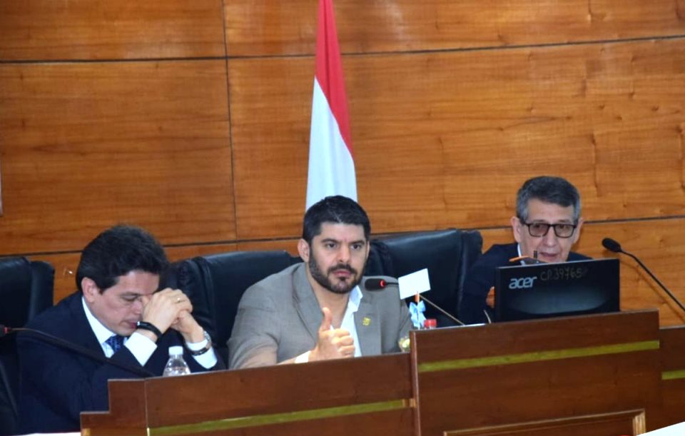 Municipales: “Nenecho” Rodríguez inscribe su candidatura