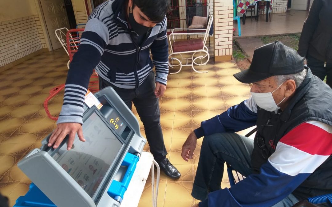 Más de 300 electores serán beneficiados con el programa “Voto en Casa”
