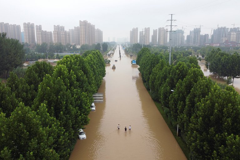 Inundaciones en China: sube a 51 la cifra de víctimas mortales
