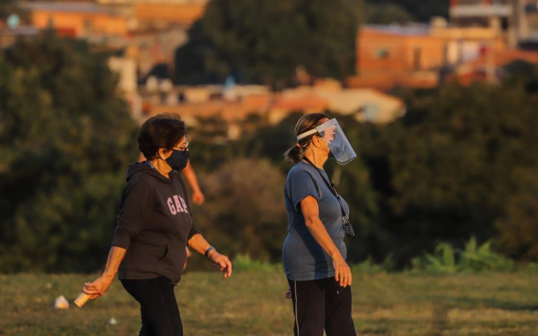 “No te confundas, al vacunarte no desaparece el Covid-19”, dice Salud