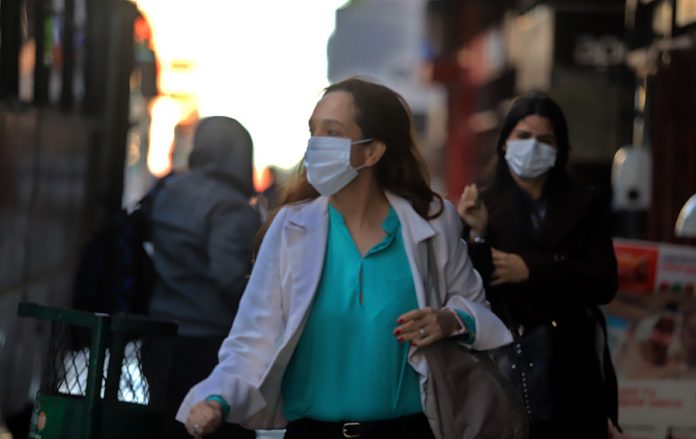 Julio Borba afirmó que el tapabocas, una vez más, será parte de las fiestas de fin de año