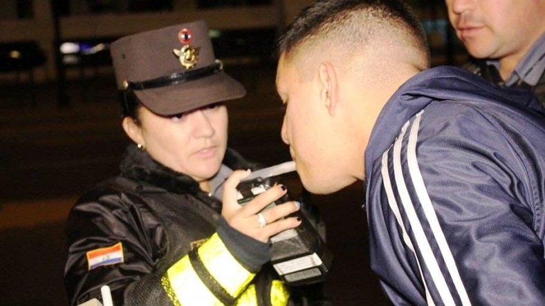 Tránsito dice sí al alcotest y rechaza proyecto del Senado