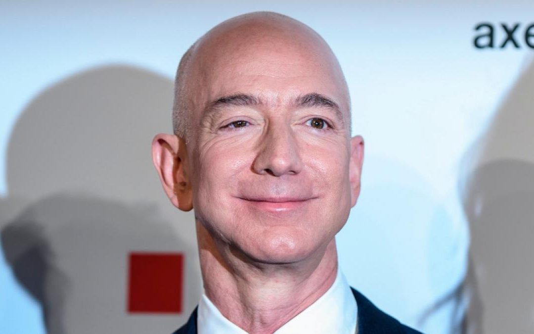 ¿Se puede revertir el envejecimiento? Bezos invierte en proyecto científico
