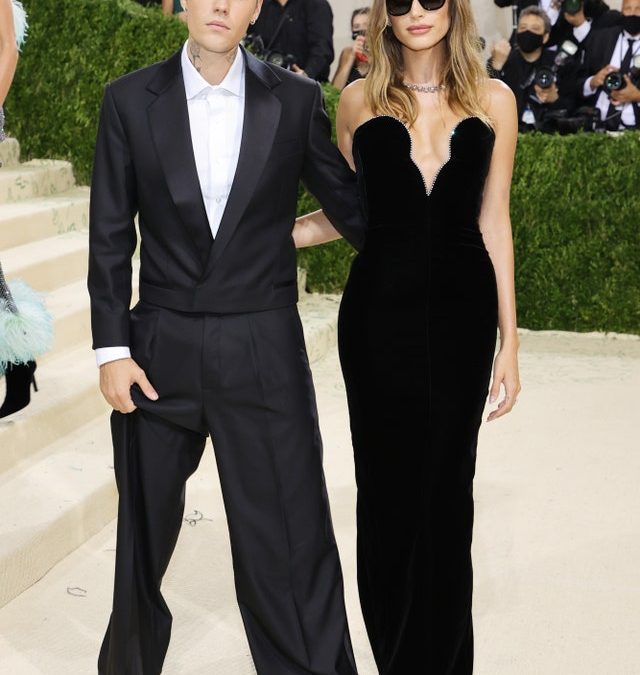 ¡Así fueron vestidos al MET Gala 2021!