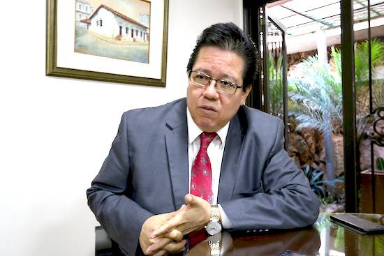 Ratifican que excontralor debe afrontar juicio oral