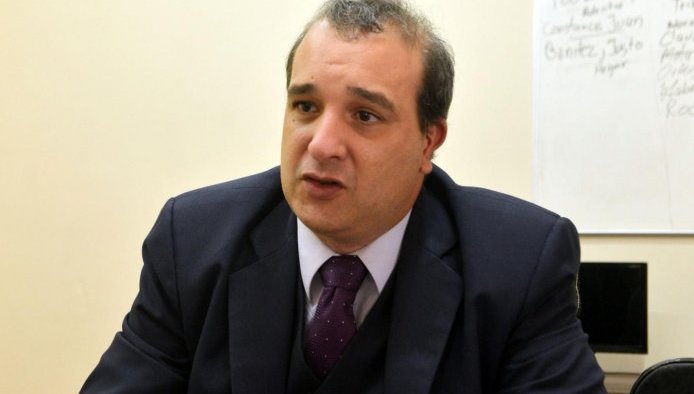 Abogado Lansac es imputado por coacción grave