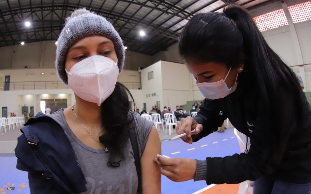 Aplicarán segundas dosis contra el Covid-19 este jueves y viernes