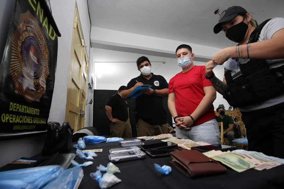 Detenido un peluquero acusado de vender droga