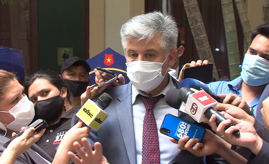 Gobierno se compromete a regularizar tierras de indígenas