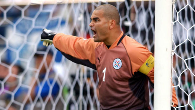“Hay que recuperar la identidad del fútbol paraguayo”, dice Chilavert