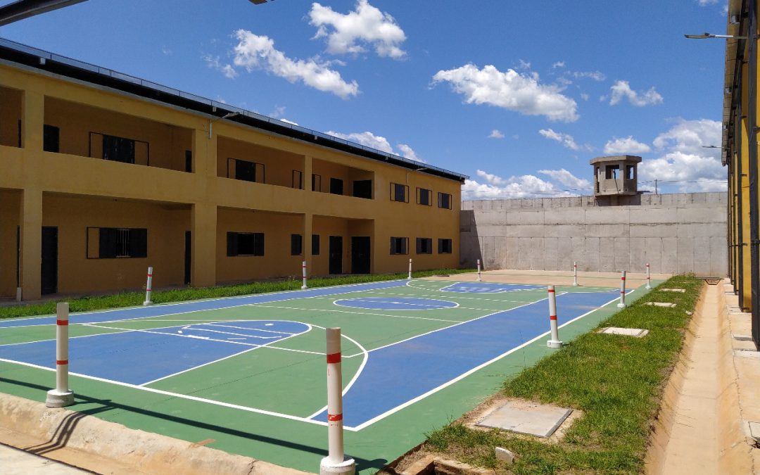 Nuevo penal de Emboscada presenta más del 80% de avance