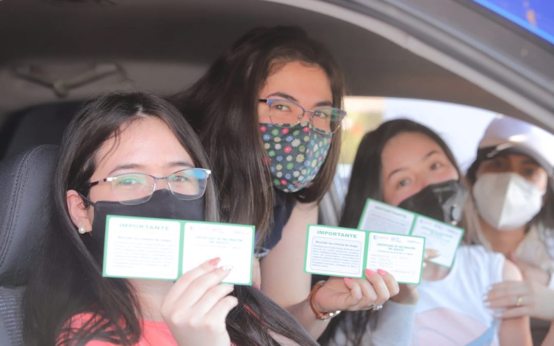 Vacunas anticovid: Salud aconseja inscribir a adolescentes sin factores de riesgo