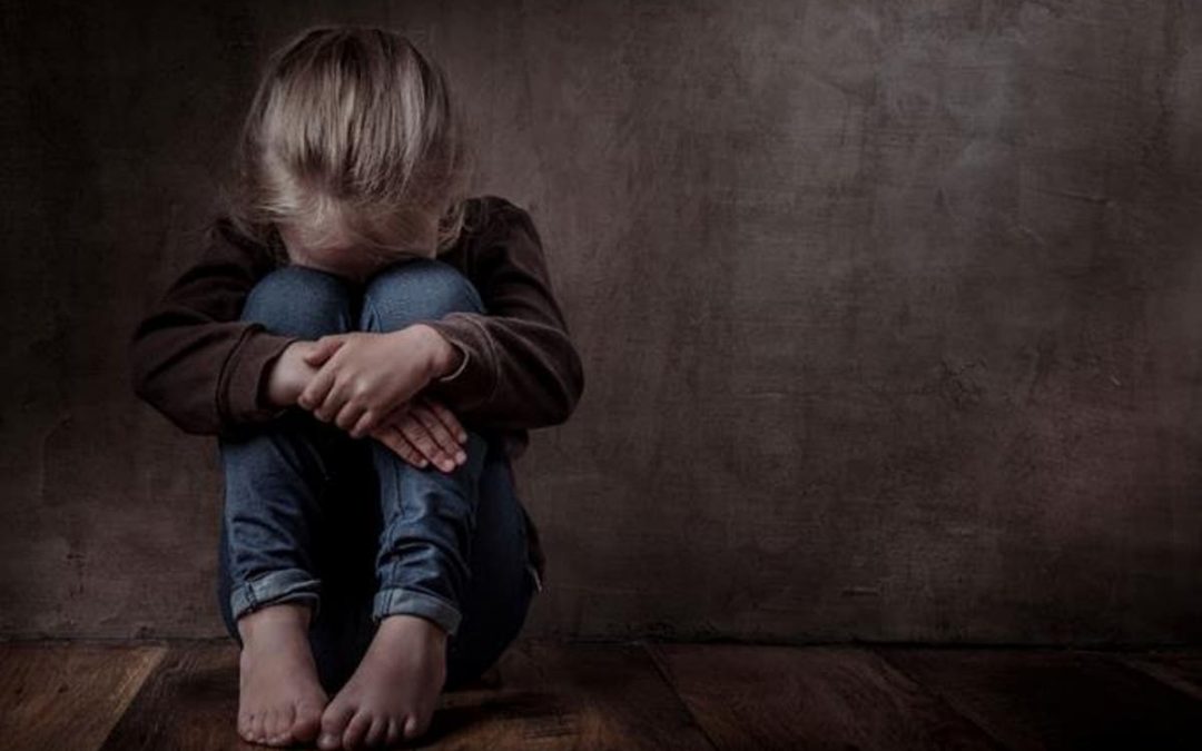 Fono Ayuda: octubre cerró con más de 500 denuncias por maltrato infantil