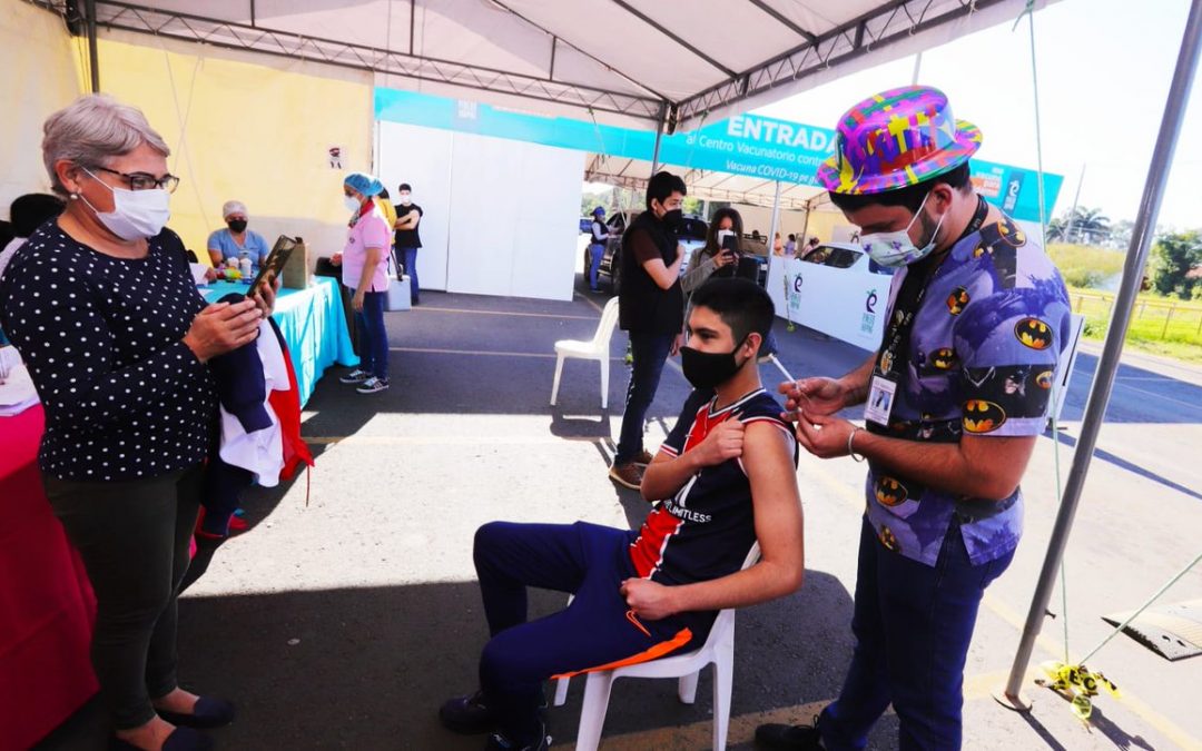 Adolescentes de 12 años en adelante recibirán dosis anticovid desde mañana