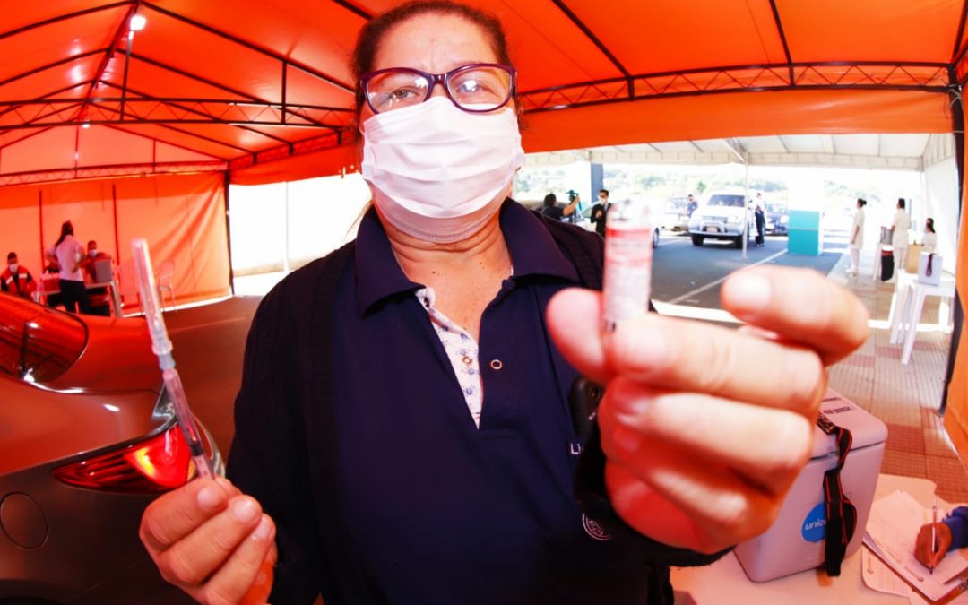 Comienza nueva jornada de inmunización con primeras, segundas y terceras dosis anticovid