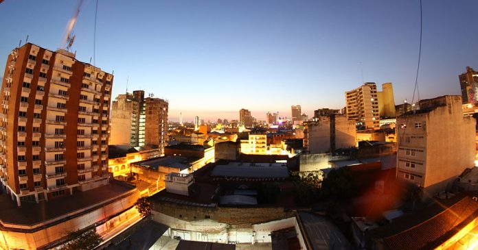 Meteorología anuncia una jornada calurosa con vientos variables