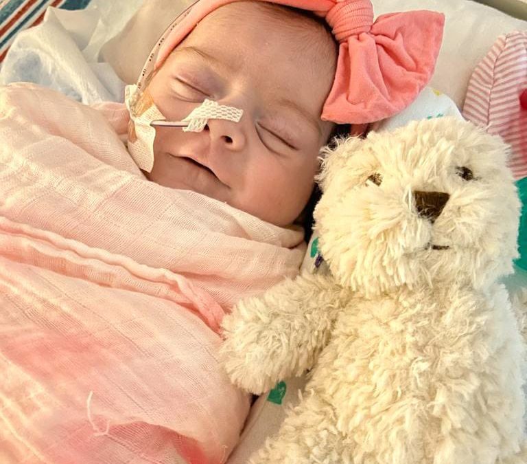 Esperanzador: La pequeña Candela continúa recuperándose en Nueva York