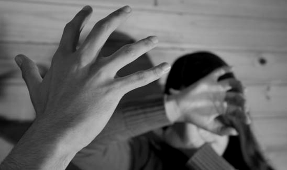 Imputan a hombre que amenazó de muerte a su expareja e hijos