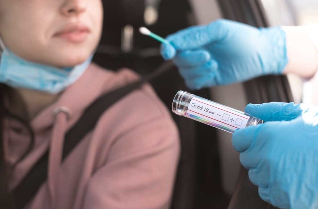 Detectan los 3 primeros casos importados de Ómicron en el país