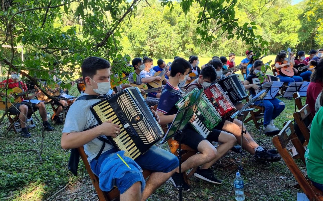 Para sostener a 65 escuelas, Sonidos de la Tierra realizará tradicional rifa este viernes
