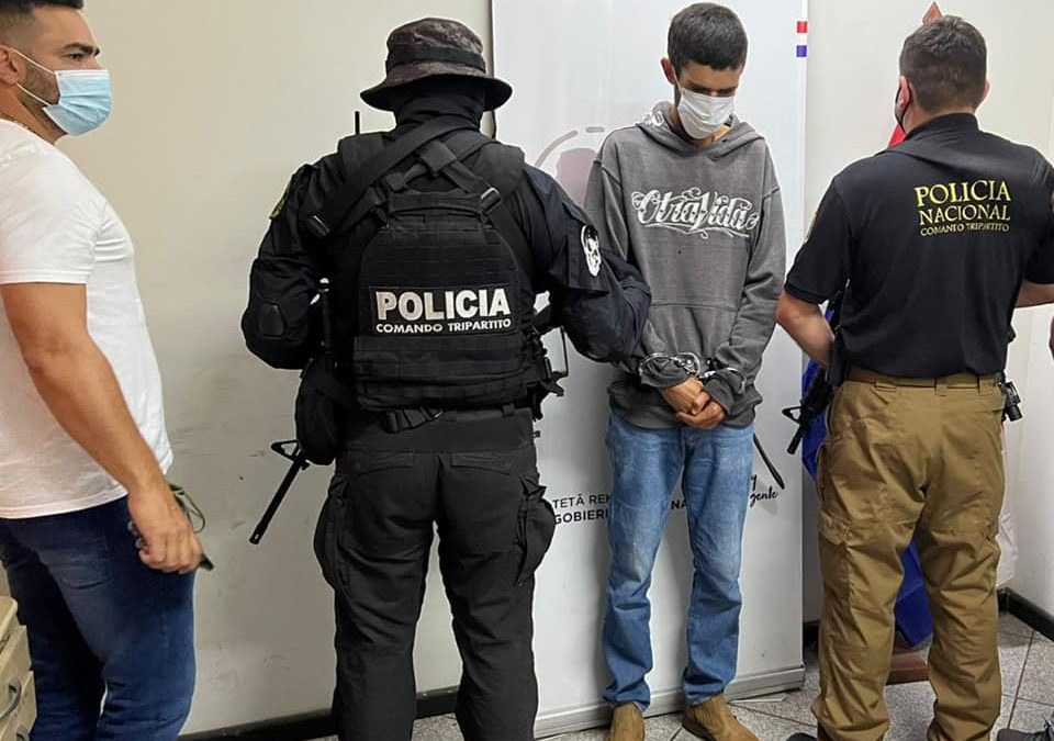 Expulsan a brasileño buscado por el crimen de un efectivo militar