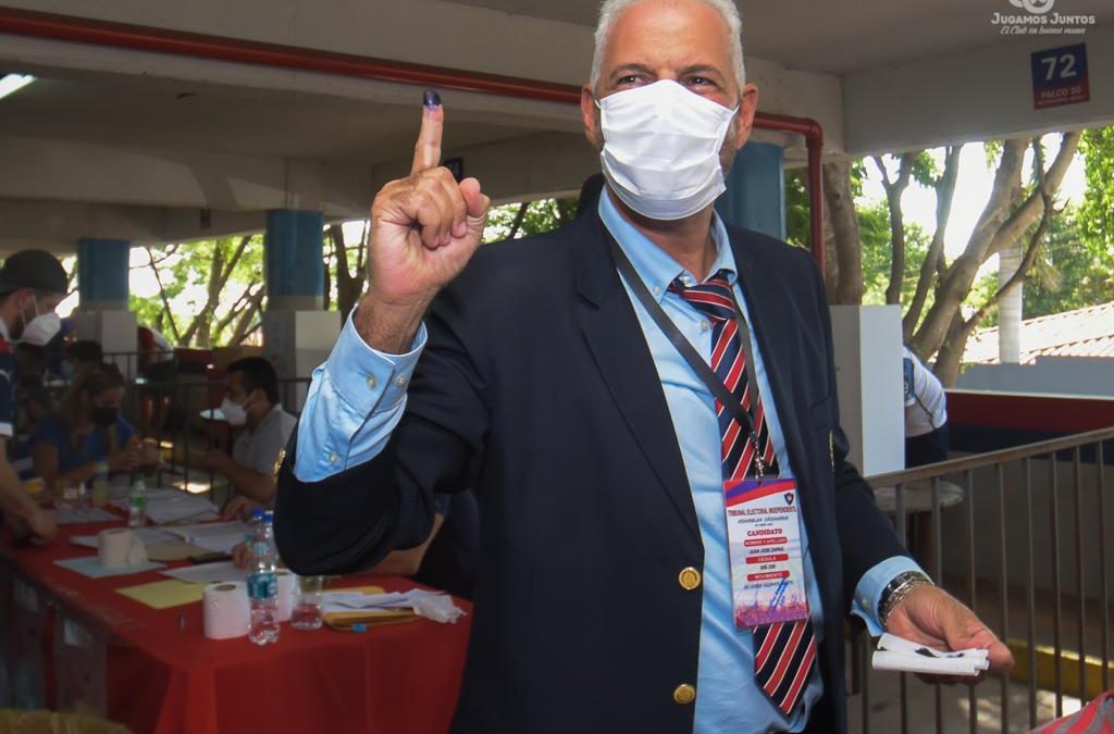 ¡Juan José Zapag vuelve a la presidencia del Ciclón de Barrio Obrero!