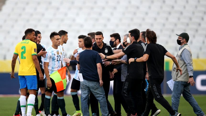 Fallo de la FIFA determinó que deberá jugarse el clásico sudamericano por Eliminatorias