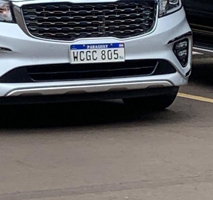 Lujosa camioneta fue prestada sin costo a Giuzzio, afirma empresa de presunto narco