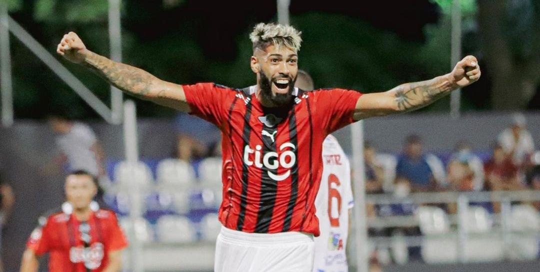 APF aplicó sanción provisoria a Alexander Barboza