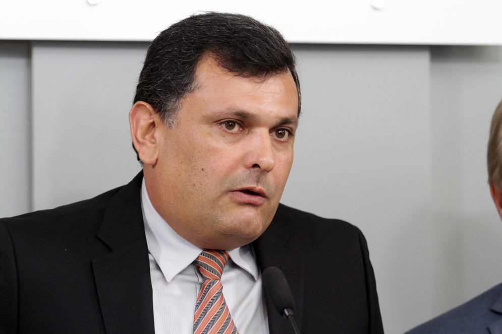 “Mi sinceridad se malinterpretó”, sostiene nuevo ministro de Justicia