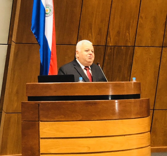 Diputado Juan Carlos Ozorio presenta su renuncia al cargo