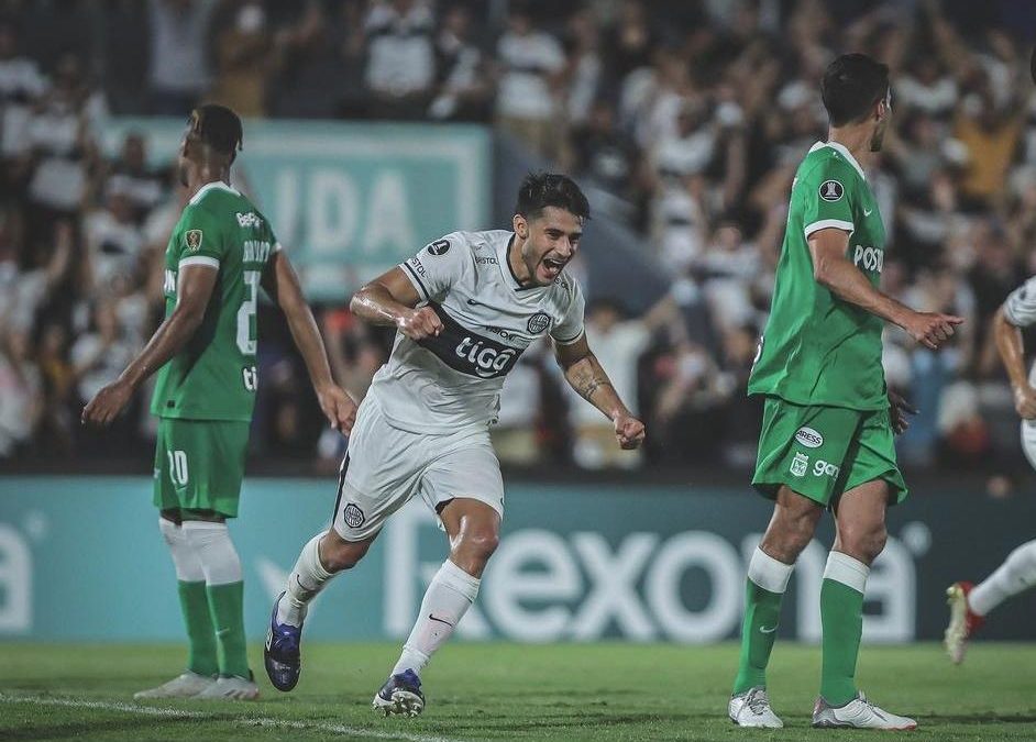 “Disfrutamos mucho del partido y sufrimos también por momentos”, dijo Torres