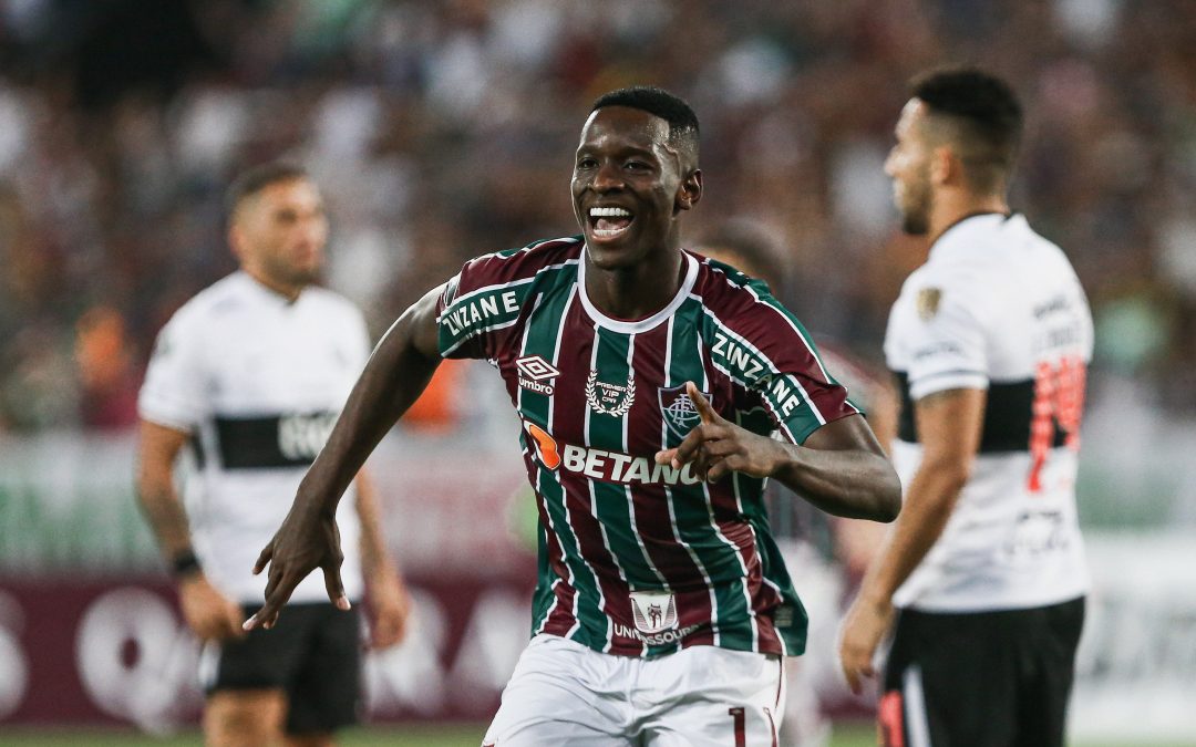 El Decano no pudo contra Fluminense y deberá remontar en Asunción para seguir en la copa
