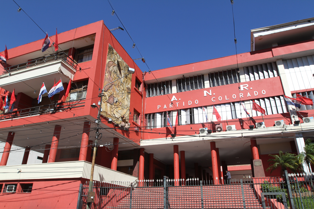 Tribunal de Conducta expulsa del padrón de la ANR a Ozorio, Koube y los Insfrán