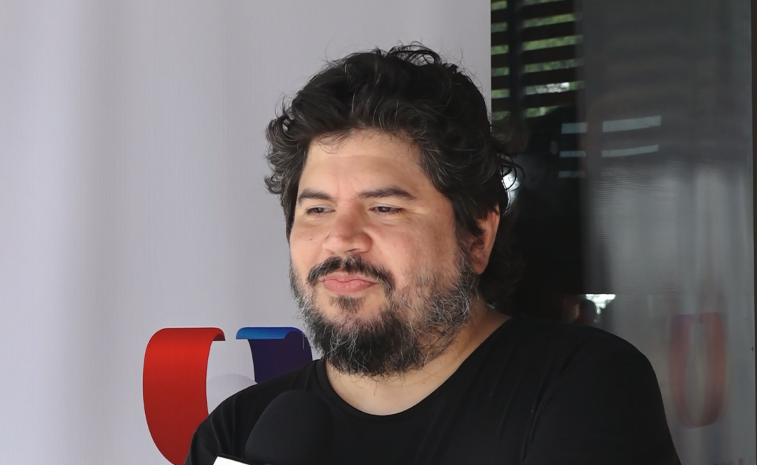 ¡Vocalista de “Él mató a un policía motorizado” es fan de la chipa guasu!