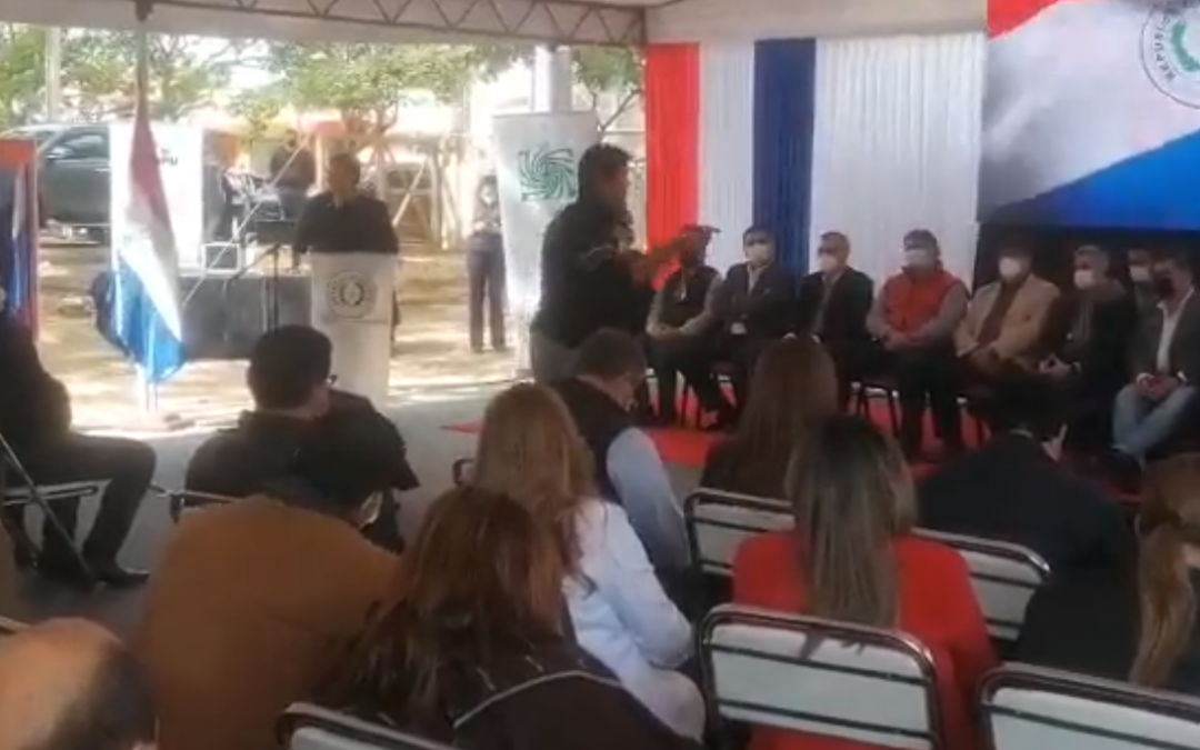 Interrumpió a Nicanor Duarte y reclamó a Abdo falta de asistencia sanitaria