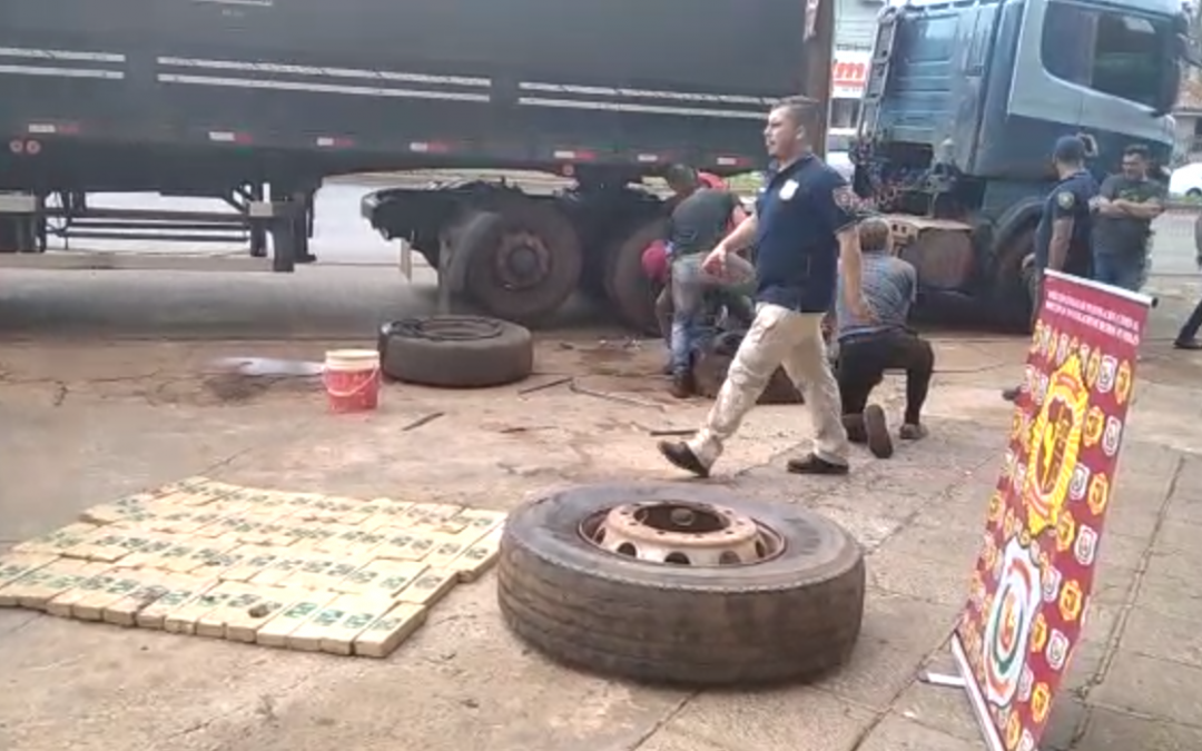 Drogas que se encontraban dentro de las ruedas de un camión, fueron incautadas en CDE