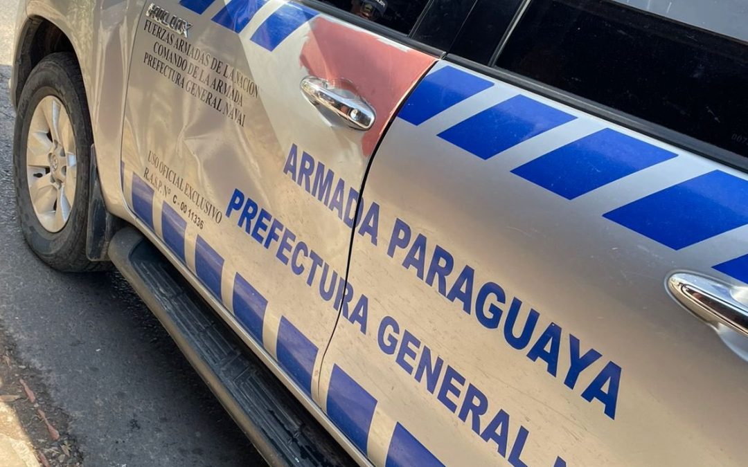‘A piedrazos’: atacan a Armada Paraguaya en medio de operativo anticontrabando