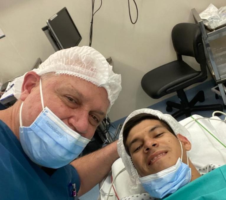 Reportan exitosa cirugía de Robert Morales en Argentina