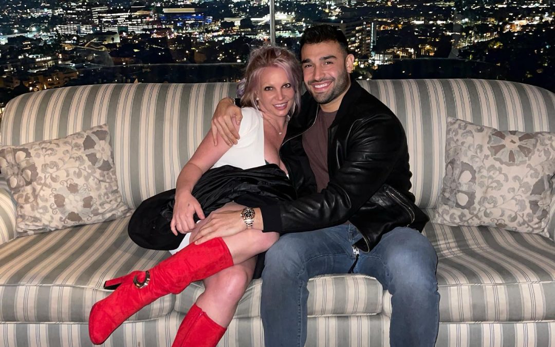 Britney Spears confirmó que está embarazada de Sam Asghari