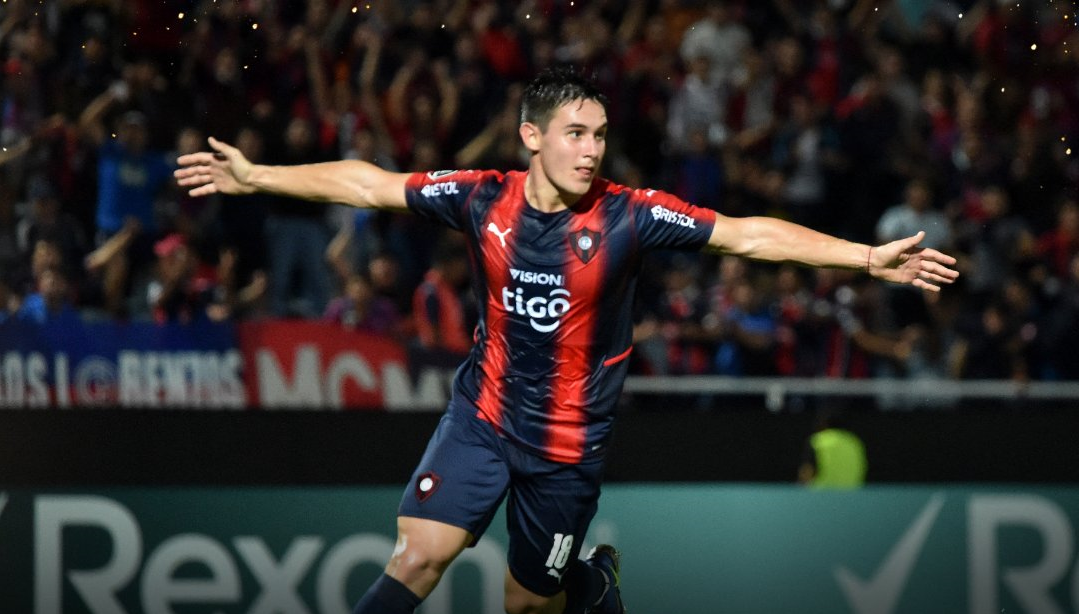 Con Romero como figura, el Ciclón derrotó a Colón de Santa Fe