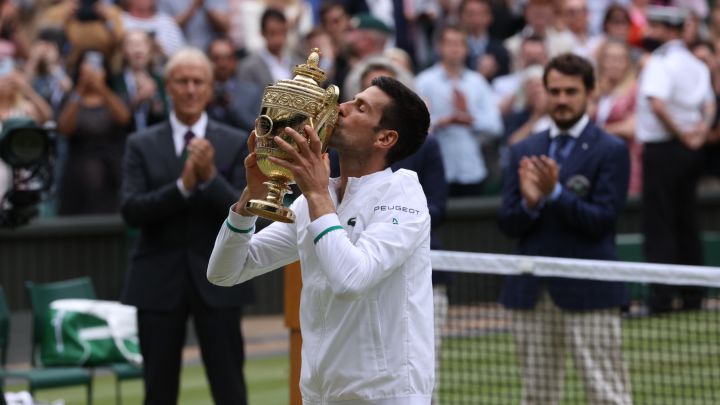 Wimbledon le dice sí a Djokovic pese a no estar vacunado contra el coronavirus