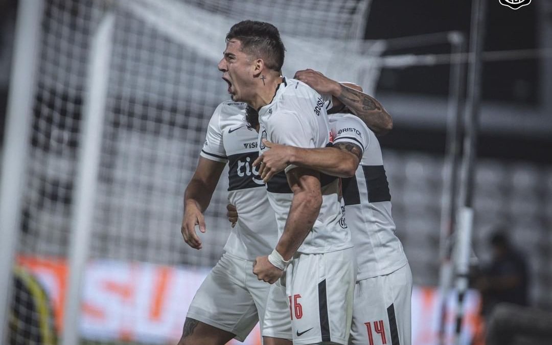 ¡En busca de la victoria! Once confirmado de Olimpia para recibir a Colón