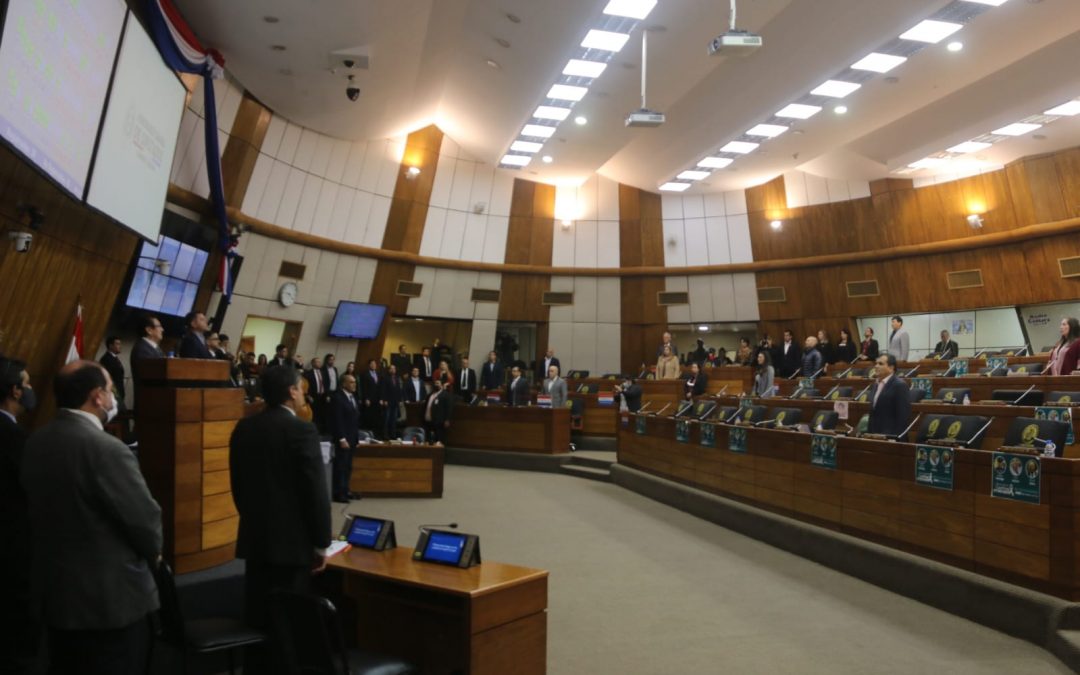 Diputados se “echan en cara” llegadas tardías y ausencias injustificadas