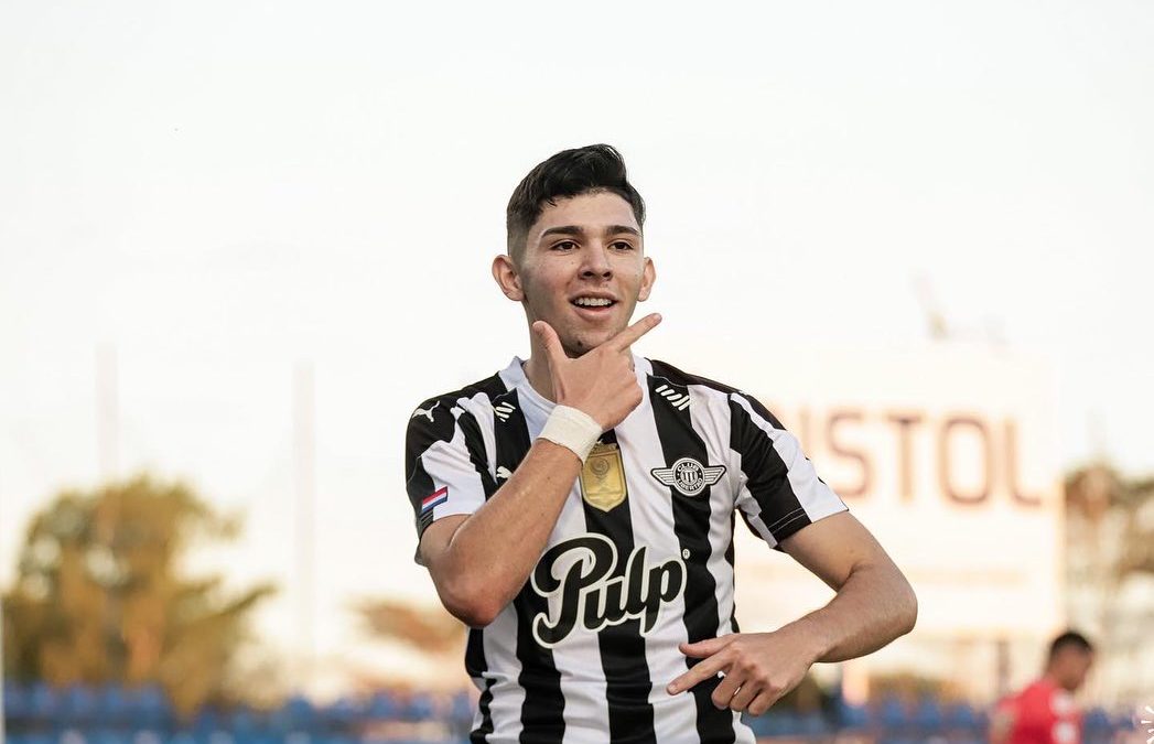 El Guma pedirá tres partidos de suspensión para Zárate tras lesión a Enciso