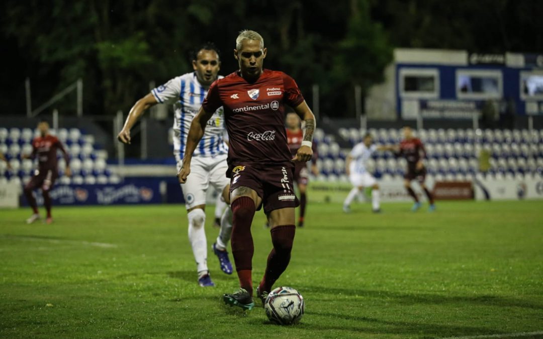 Partido entre el “12” y Nacional fue postergado por falta de electricidad en el estadio